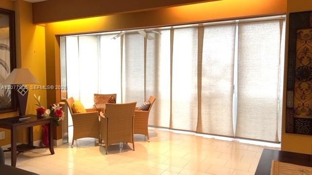 For Sale: $345,000 (2 beds, 2 baths, 1344 Square Feet)