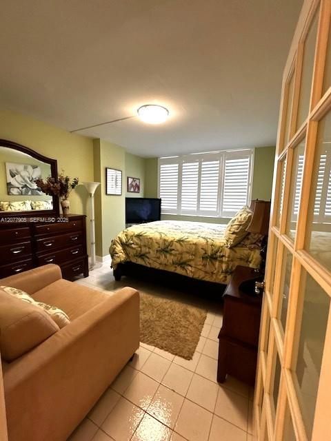 For Sale: $345,000 (2 beds, 2 baths, 1344 Square Feet)