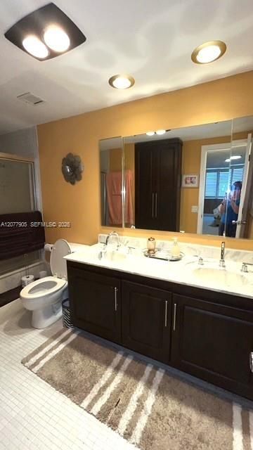 For Sale: $345,000 (2 beds, 2 baths, 1344 Square Feet)
