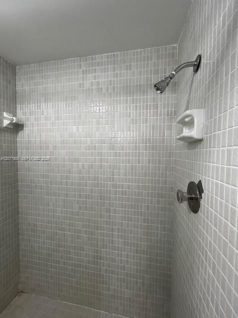 For Sale: $345,000 (2 beds, 2 baths, 1344 Square Feet)