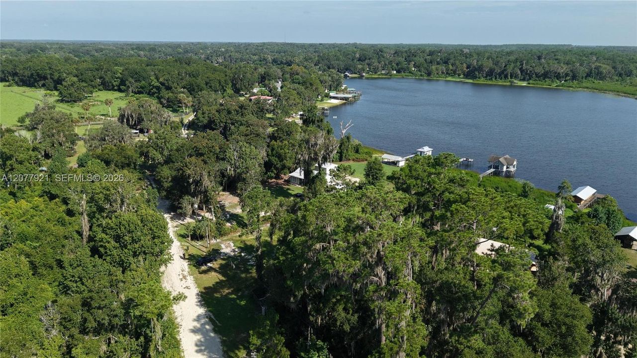 На продажу: $250,000 (2.56 acres)