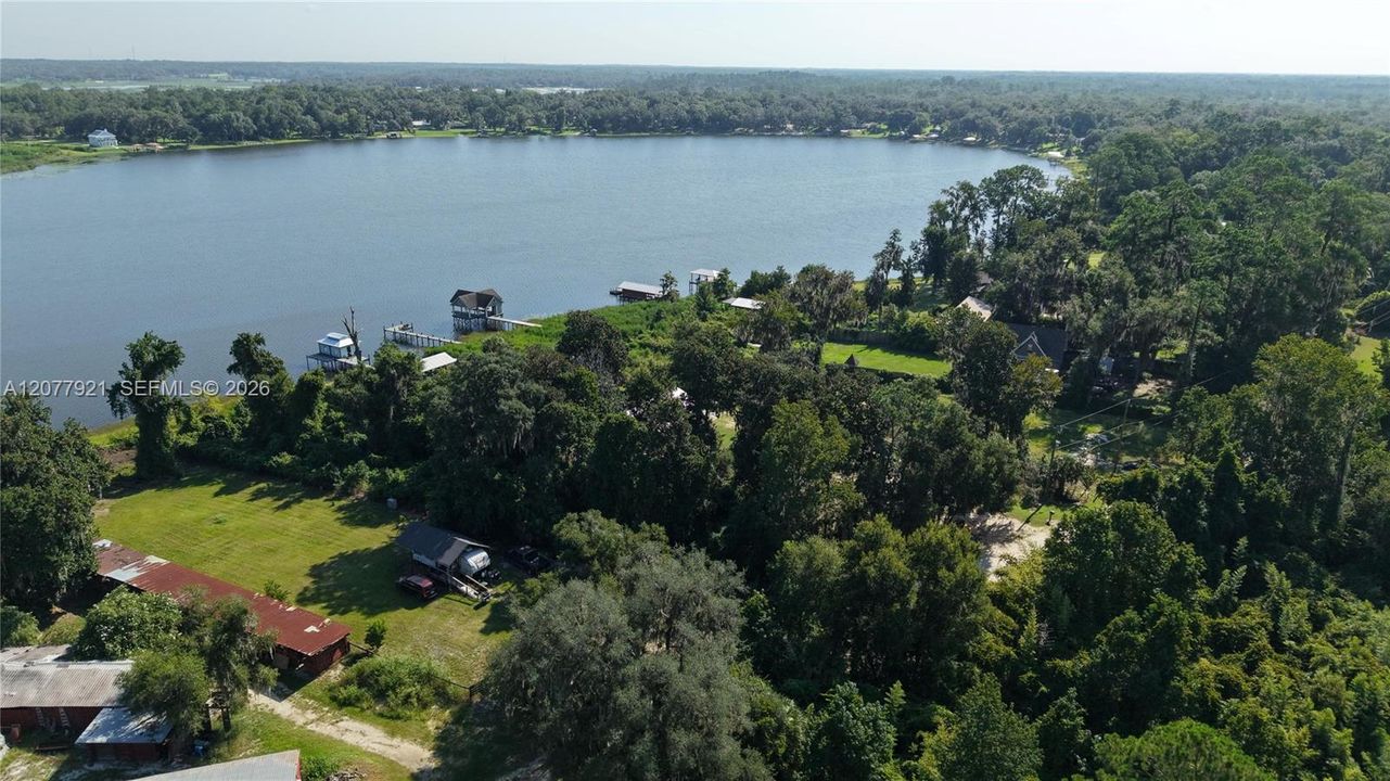 На продажу: $250,000 (2.56 acres)
