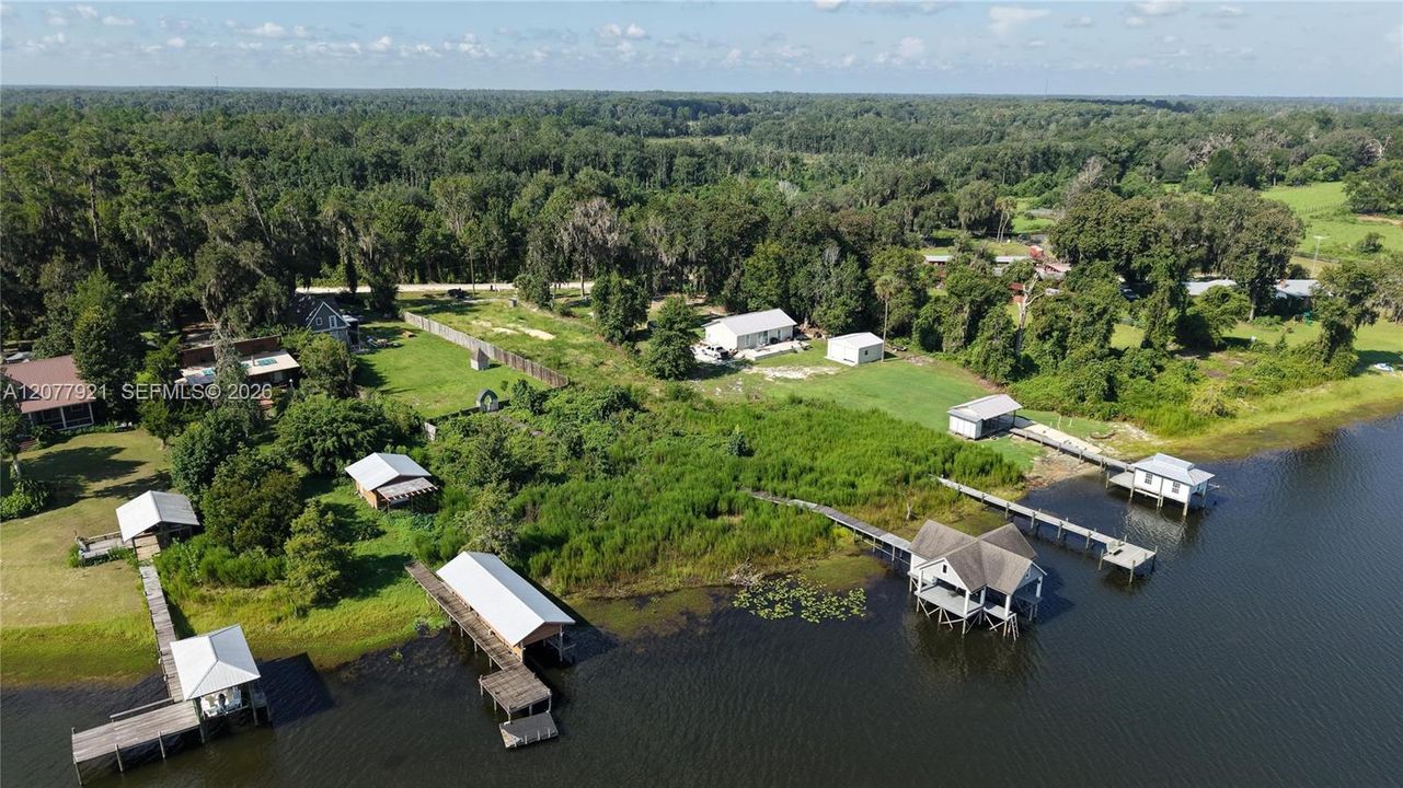 На продажу: $250,000 (2.56 acres)