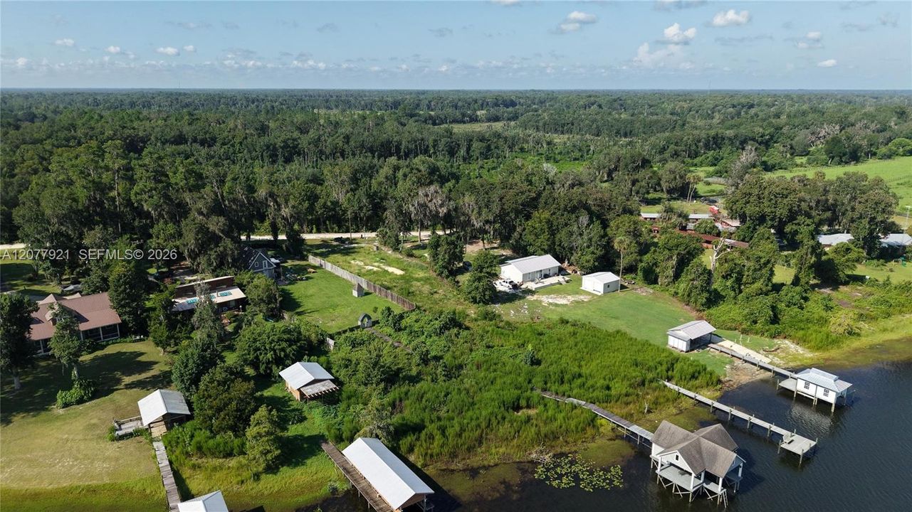 На продажу: $250,000 (2.56 acres)