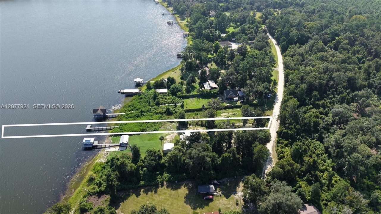 На продажу: $250,000 (2.56 acres)