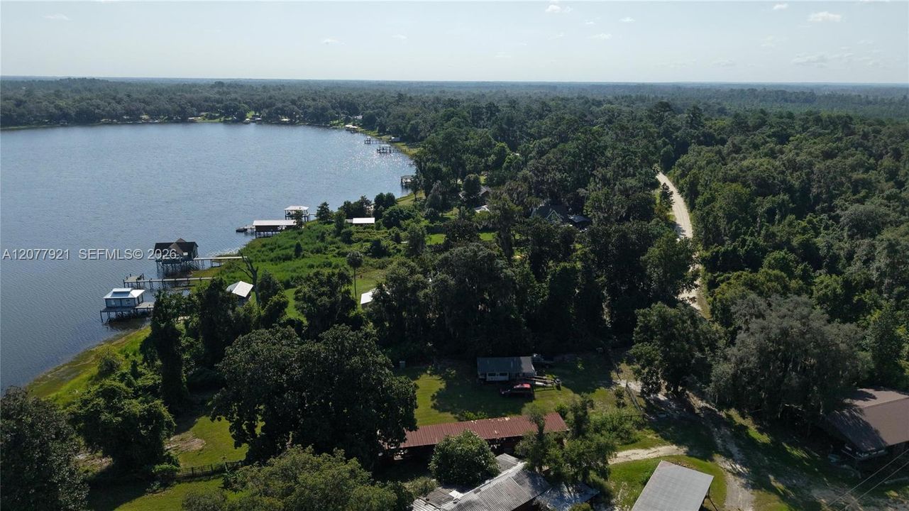 На продажу: $250,000 (2.56 acres)