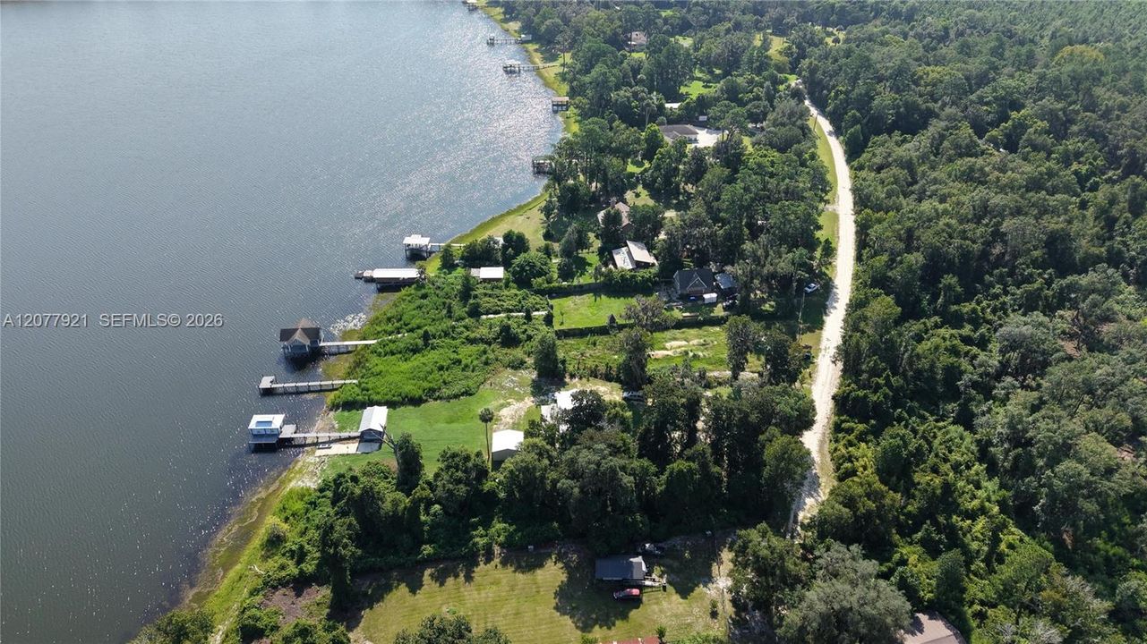 На продажу: $250,000 (2.56 acres)