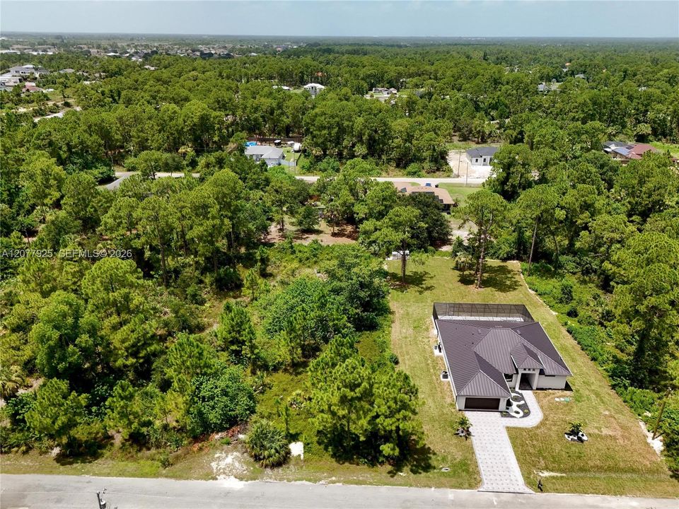 На продажу: $46,000 (0.50 acres)