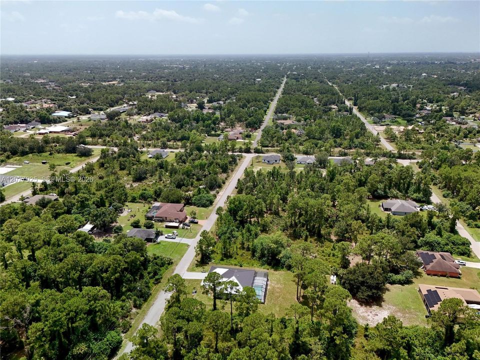 На продажу: $46,000 (0.50 acres)