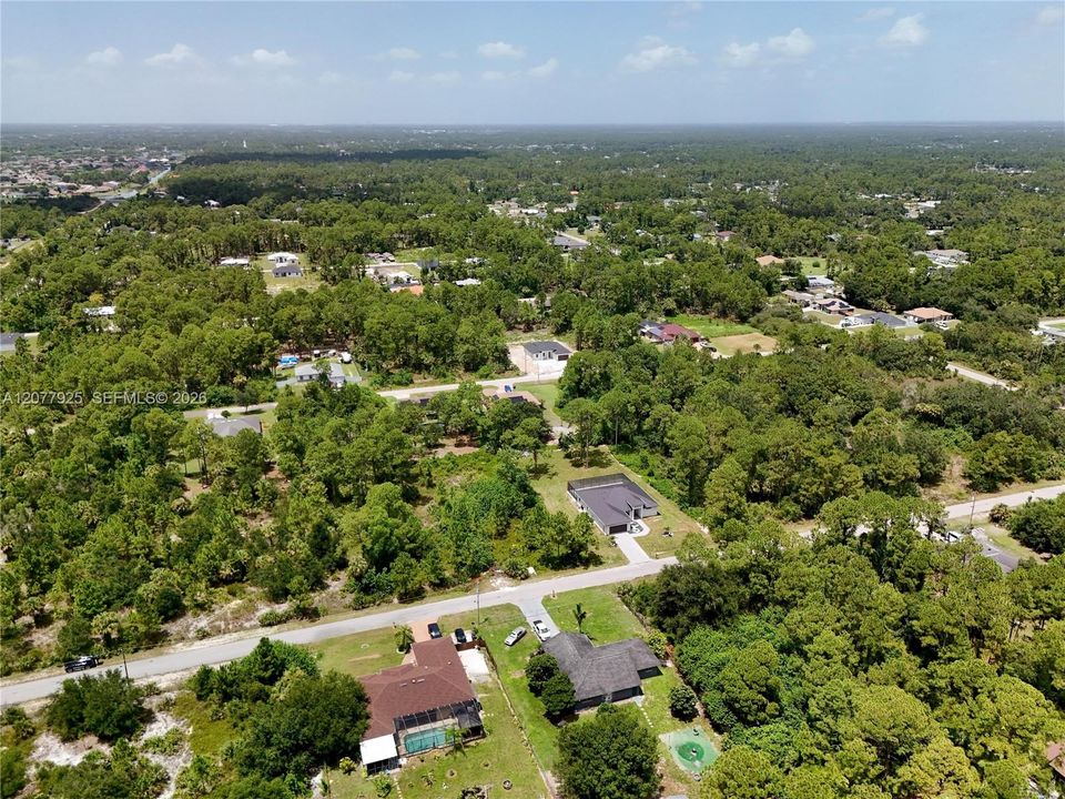 На продажу: $46,000 (0.50 acres)