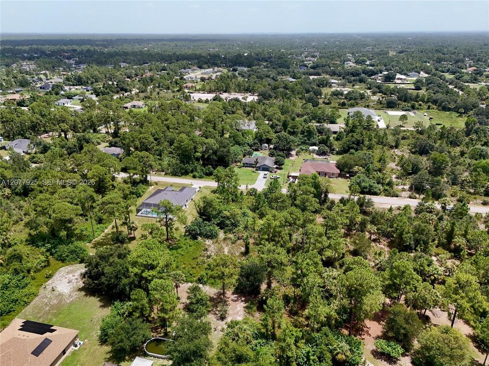 На продажу: $46,000 (0.50 acres)