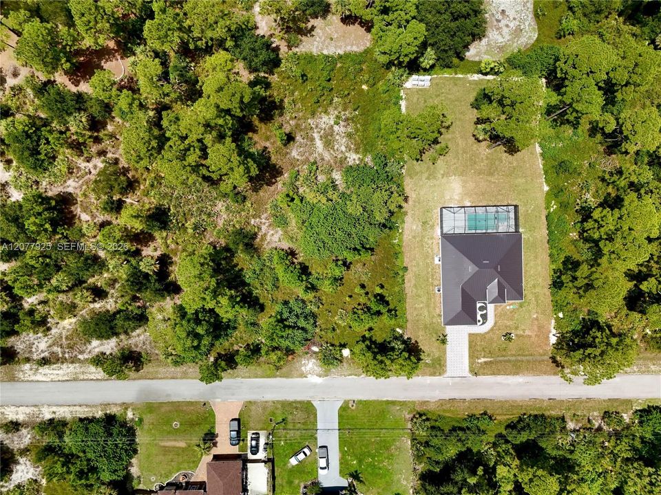 На продажу: $46,000 (0.50 acres)