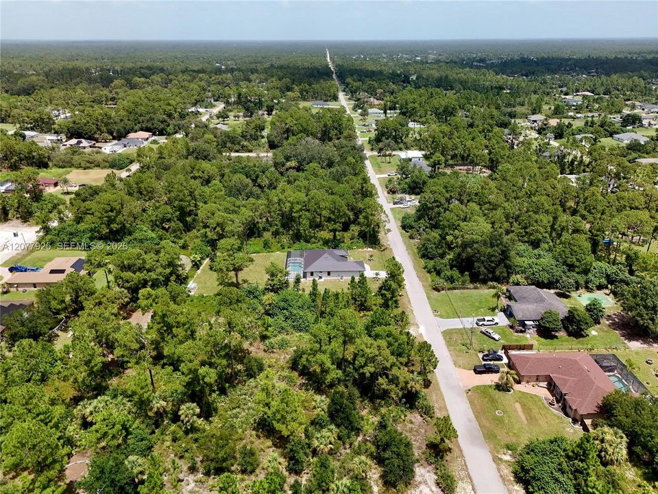 На продажу: $46,000 (0.50 acres)
