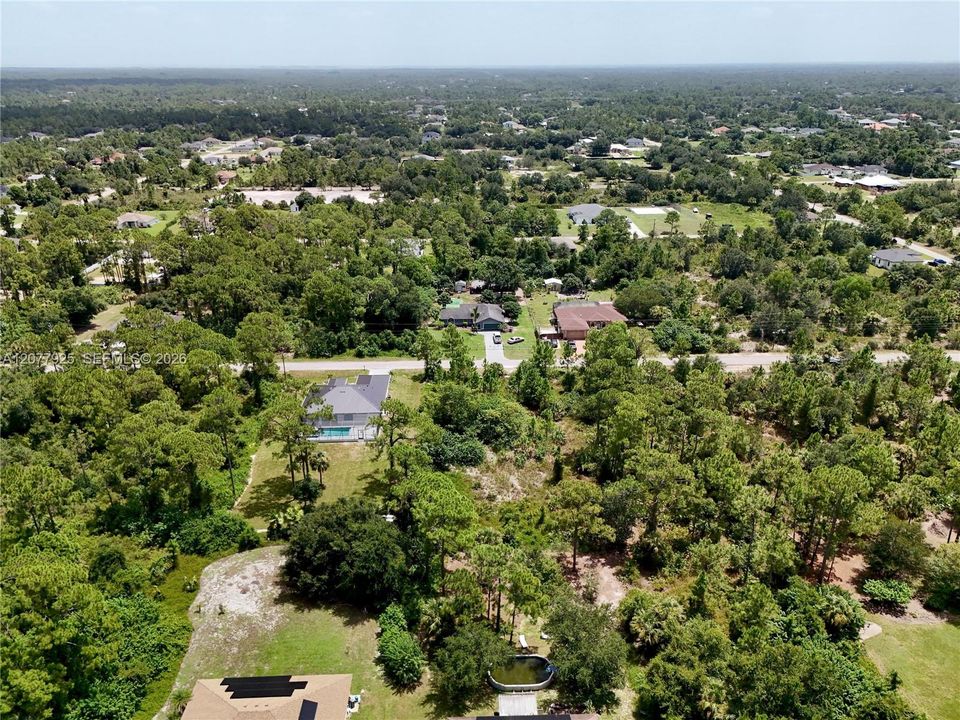 На продажу: $46,000 (0.50 acres)