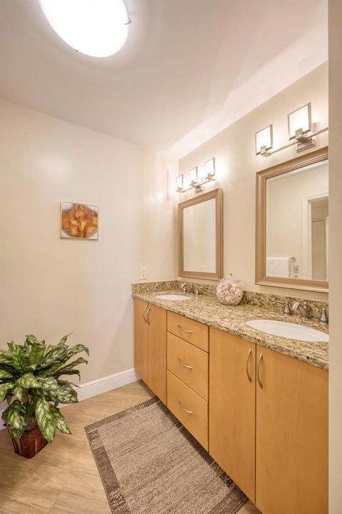 23 Master Bathroom