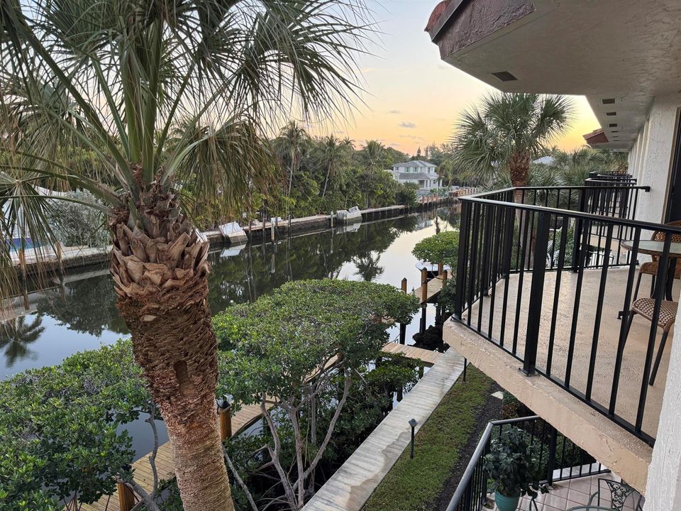 34 View of Canal from Balcony