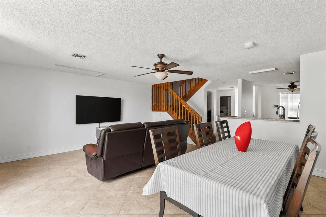 Dining/Family Room