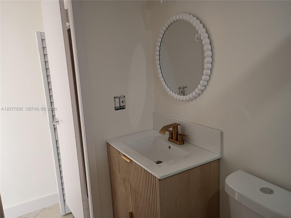 For Rent: $1,800 (0 beds, 1 baths, 2177 Square Feet)