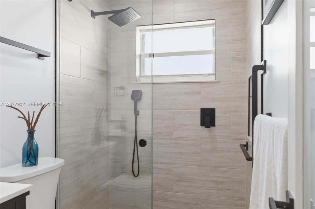 На продажу: $935,000 (4 спален, 3 ванн, 1584 Квадратных фут)