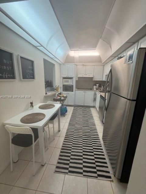 En Renta: $2,275 (1 camas, 1 baños, 1000 Pies cuadrados)