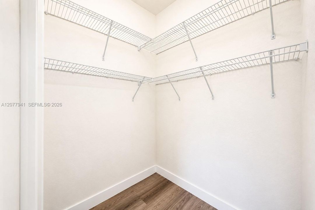 For Rent: $3,800 (4 beds, 2 baths, 1920 Square Feet)