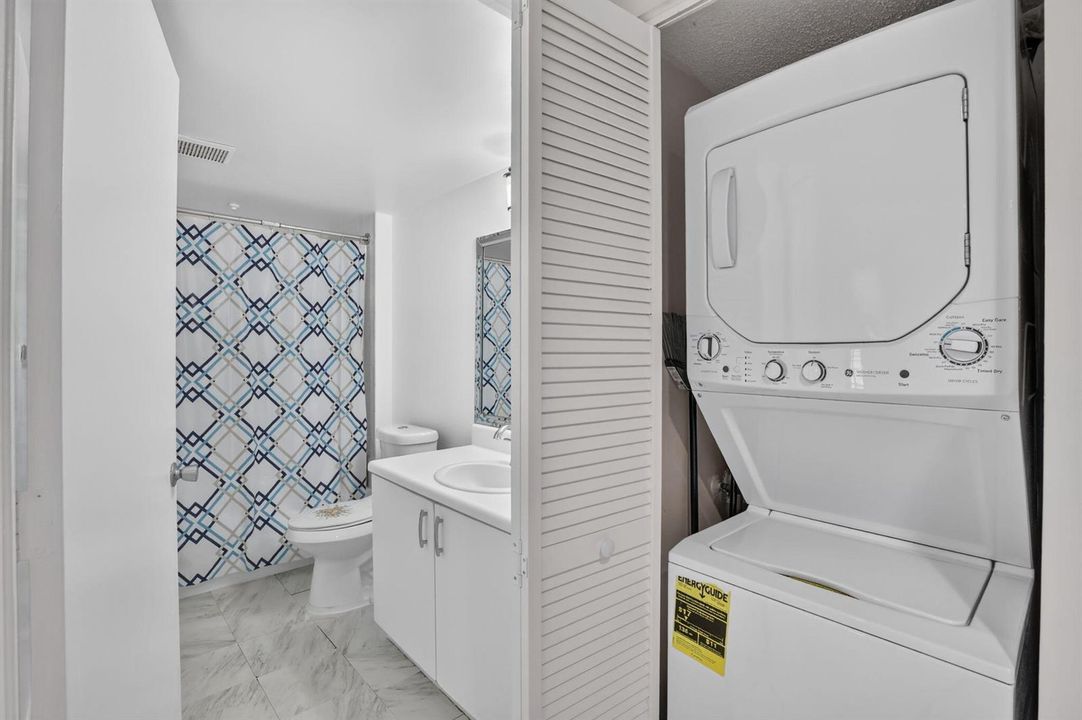 Guest Bathroom & In Home Washer & Dryer