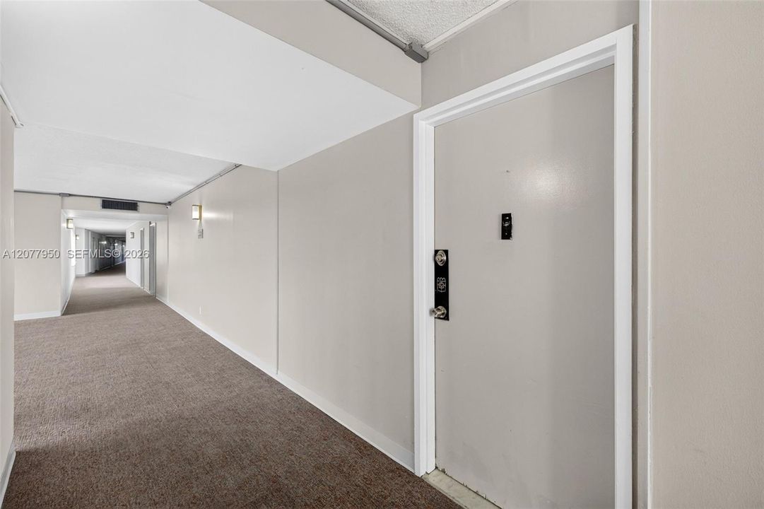 En Renta: $1,600 (1 camas, 2 baños, 1300 Pies cuadrados)