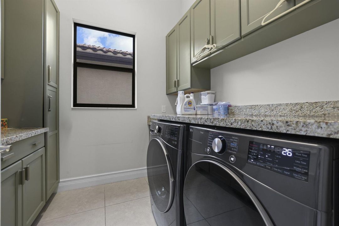 16238 Cabernet Drive - 58.jpg-SMALL