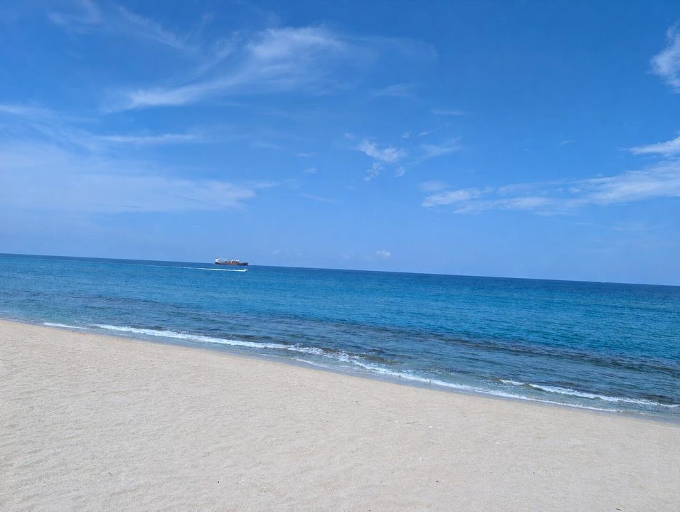 Dunes Towers Beach area