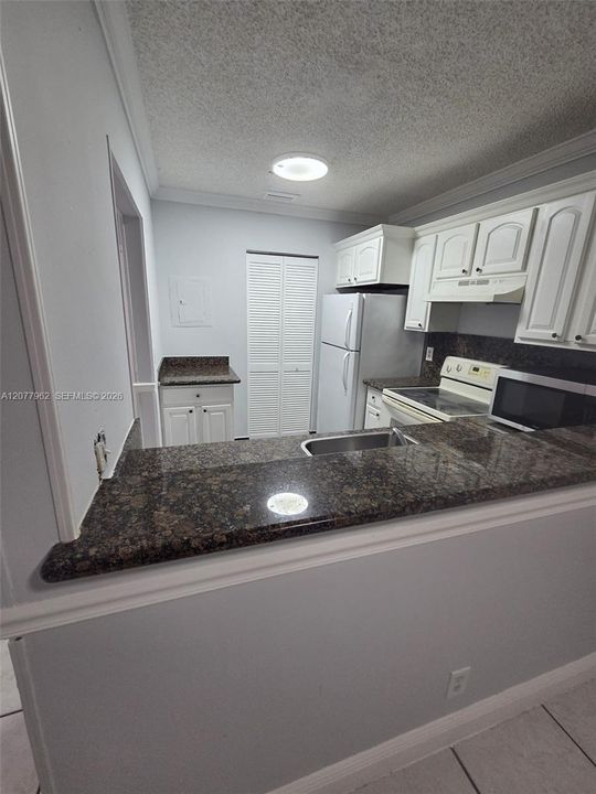 For Rent: $1,800 (2 beds, 2 baths, 24255 Square Feet)