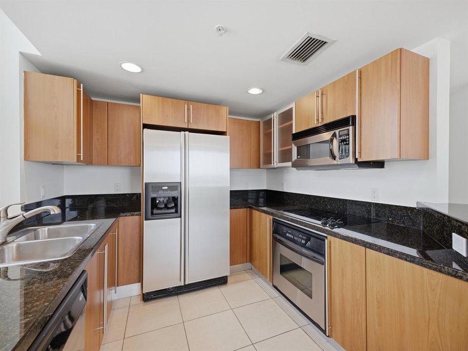 Kitchen 3