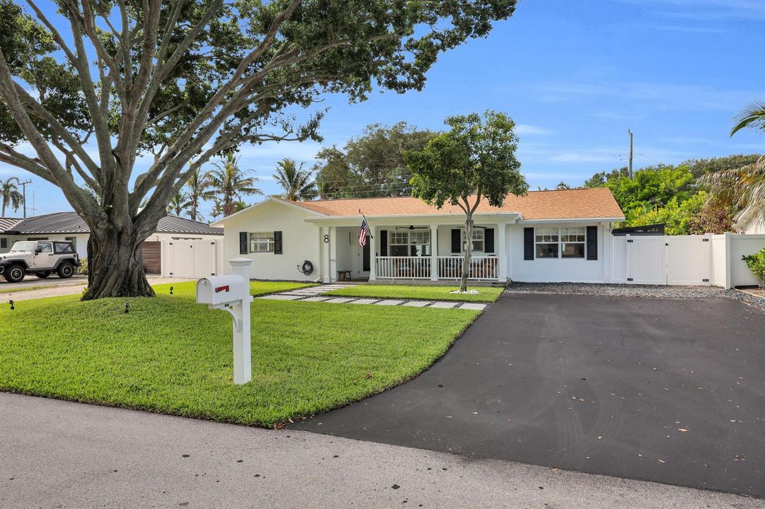 2_8p3a9900