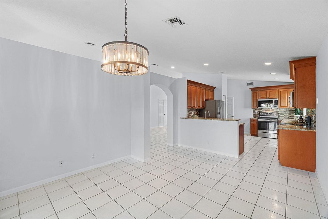 014-5737RoyalClubDrive-BoyntonBeach-FL-3