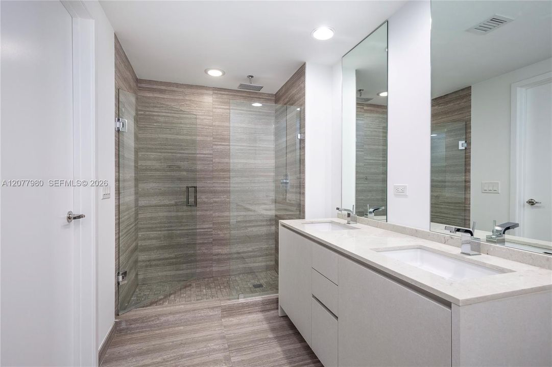 For Rent: $6,500 (2 beds, 3 baths, 1314 Square Feet)