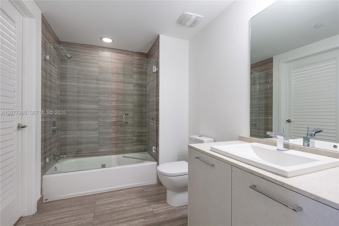For Rent: $6,500 (2 beds, 3 baths, 1314 Square Feet)
