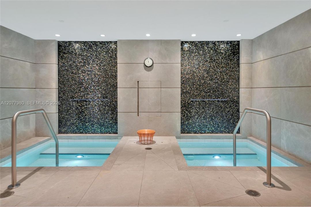 For Rent: $6,500 (2 beds, 3 baths, 1314 Square Feet)