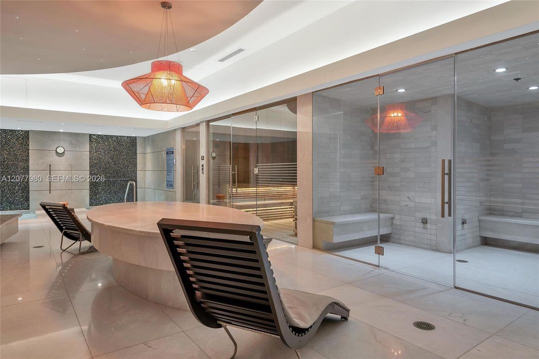 For Rent: $6,500 (2 beds, 3 baths, 1314 Square Feet)