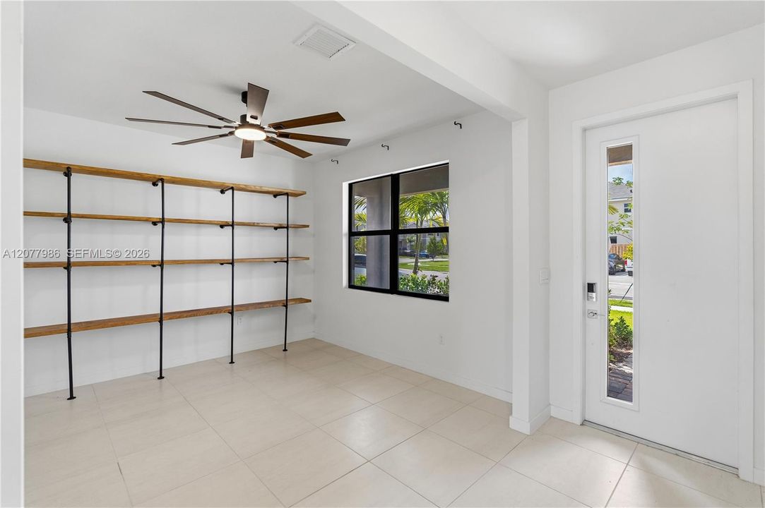 For Sale: $624,000 (4 beds, 2 baths, 2544 Square Feet)