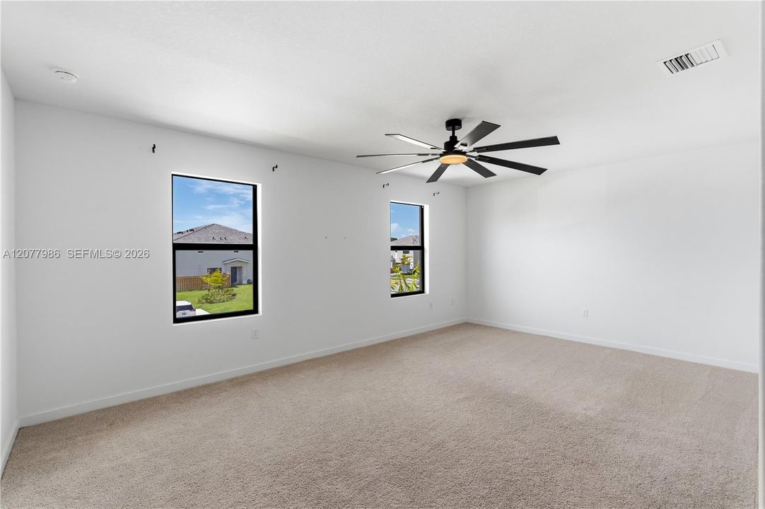 For Sale: $624,000 (4 beds, 2 baths, 2544 Square Feet)