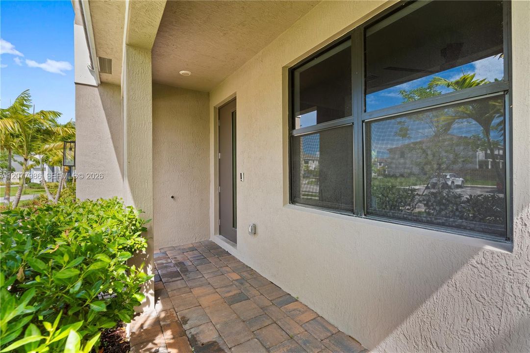 For Sale: $624,000 (4 beds, 2 baths, 2544 Square Feet)
