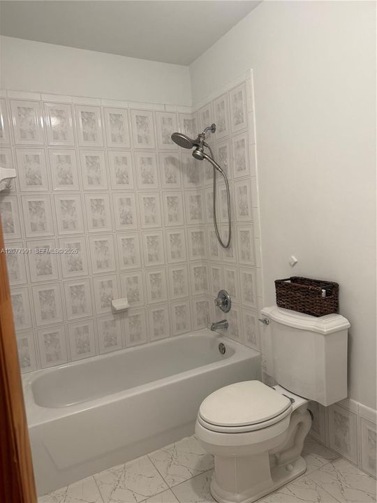 En Renta: $1,450 (1 camas, 1 baños, 2229 Pies cuadrados)