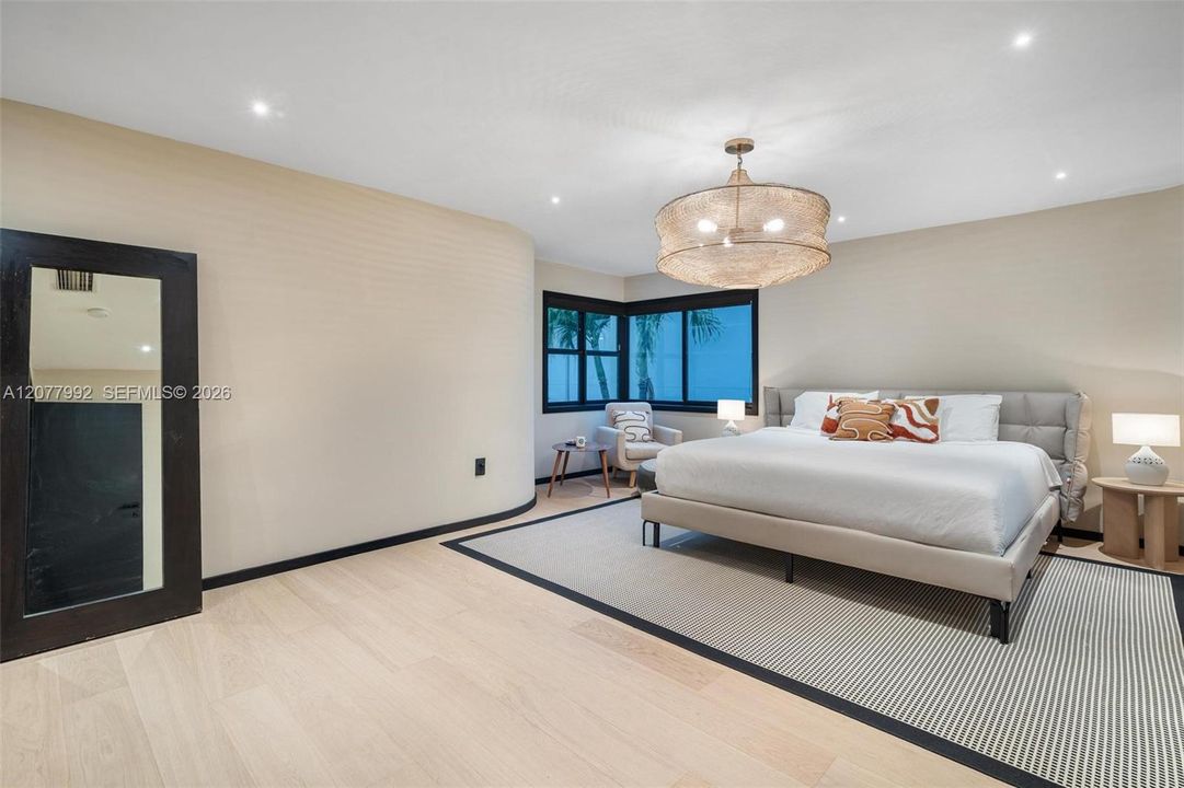 En Venta: $10,360,000 (5 camas, 4 baños, 4962 Pies cuadrados)