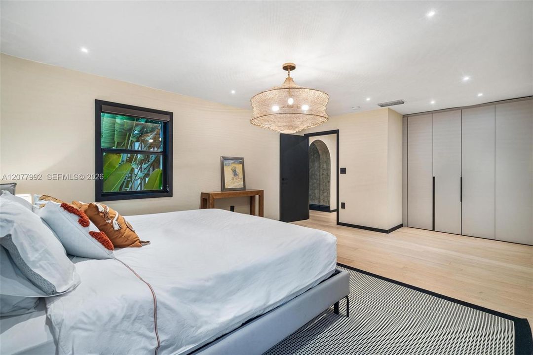 En Venta: $10,360,000 (5 camas, 4 baños, 4962 Pies cuadrados)