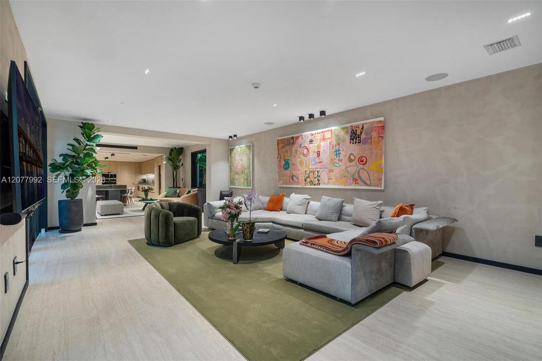 En Venta: $10,360,000 (5 camas, 4 baños, 4962 Pies cuadrados)