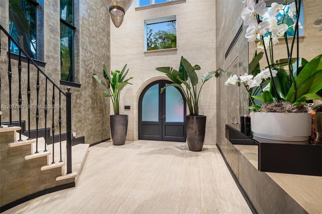 En Venta: $10,360,000 (5 camas, 4 baños, 4962 Pies cuadrados)