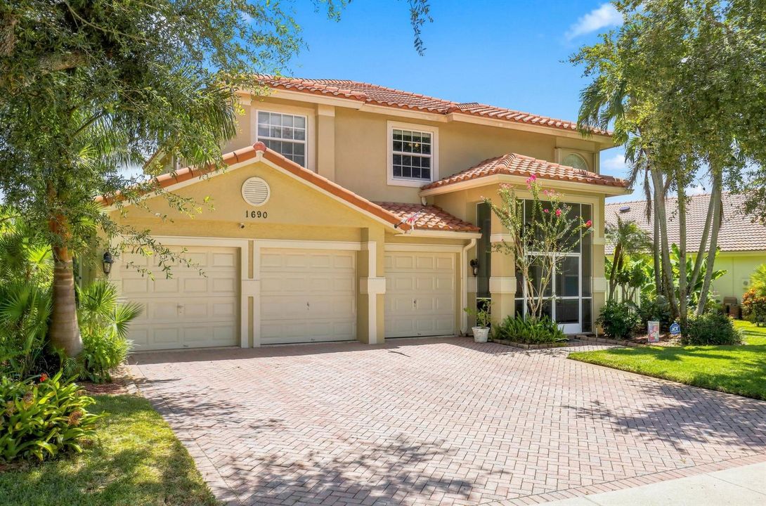 5_1690_corsica_dr_wellington_fl_33414_us