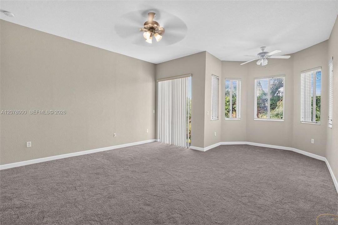 For Sale: $625,000 (4 beds, 3 baths, 2578 Square Feet)