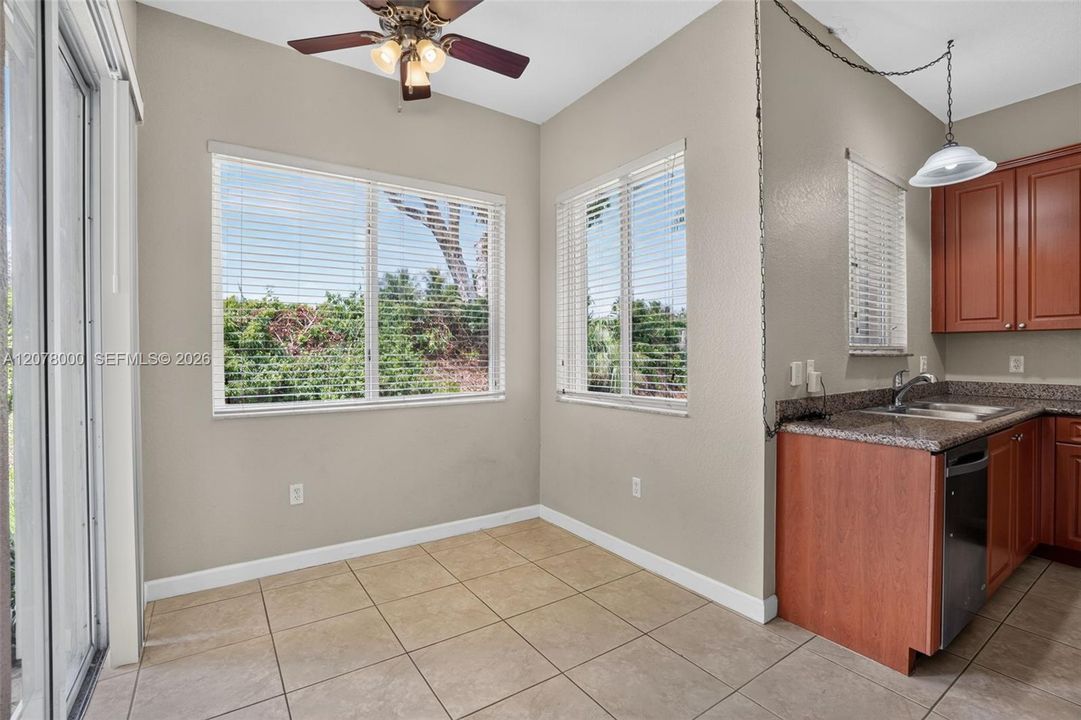 For Sale: $625,000 (4 beds, 3 baths, 2578 Square Feet)