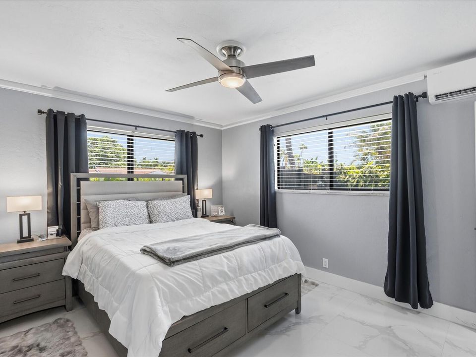 34-Bedroom