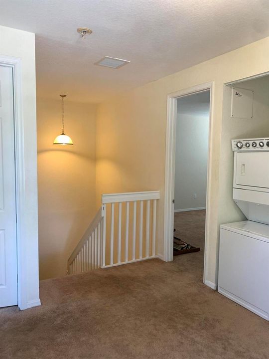 2nd Floor Laundry in Den
